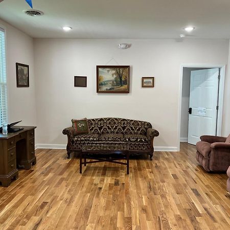 The Washington Inn Galax Екстериор снимка