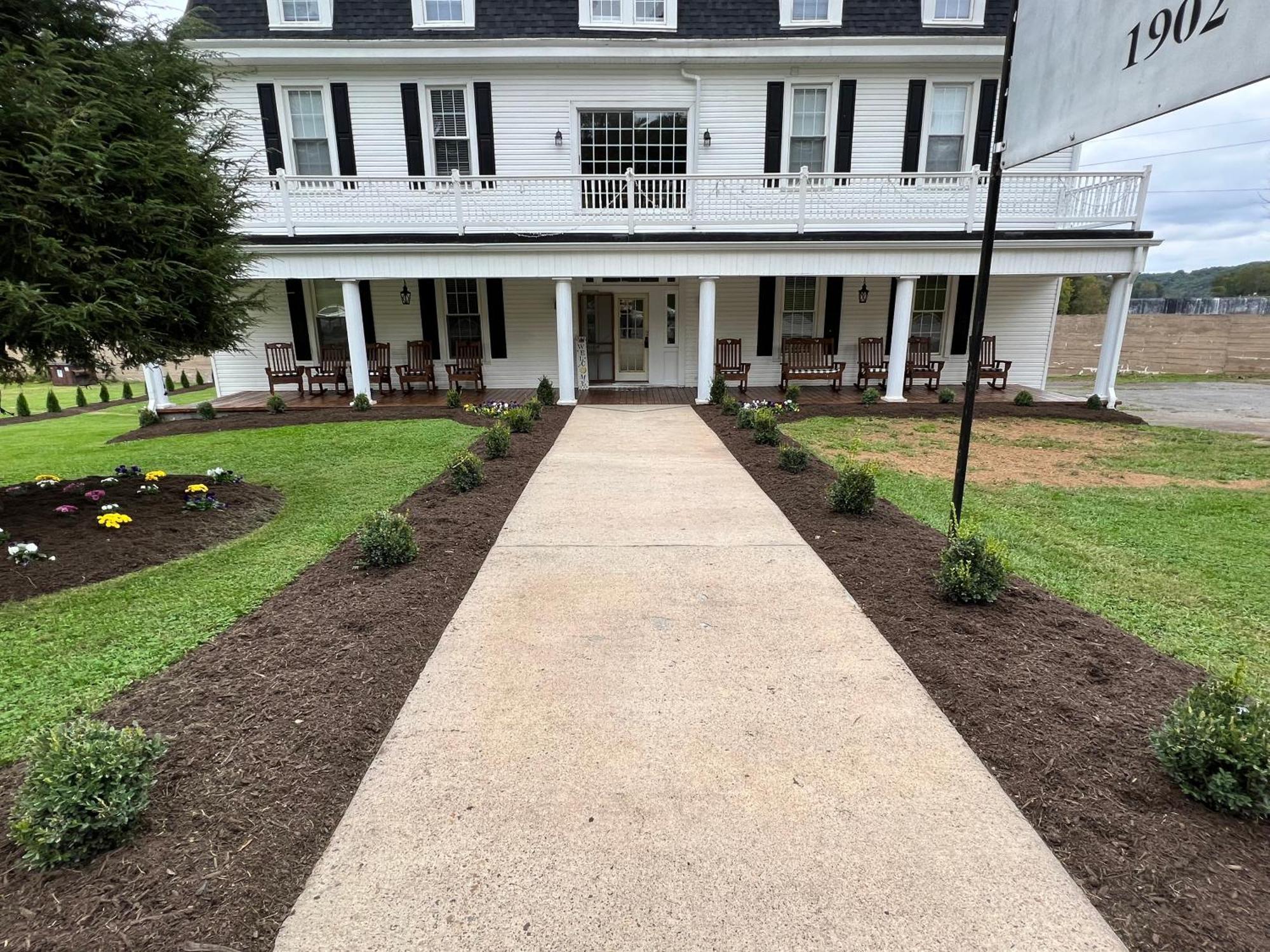 The Washington Inn Galax Екстериор снимка