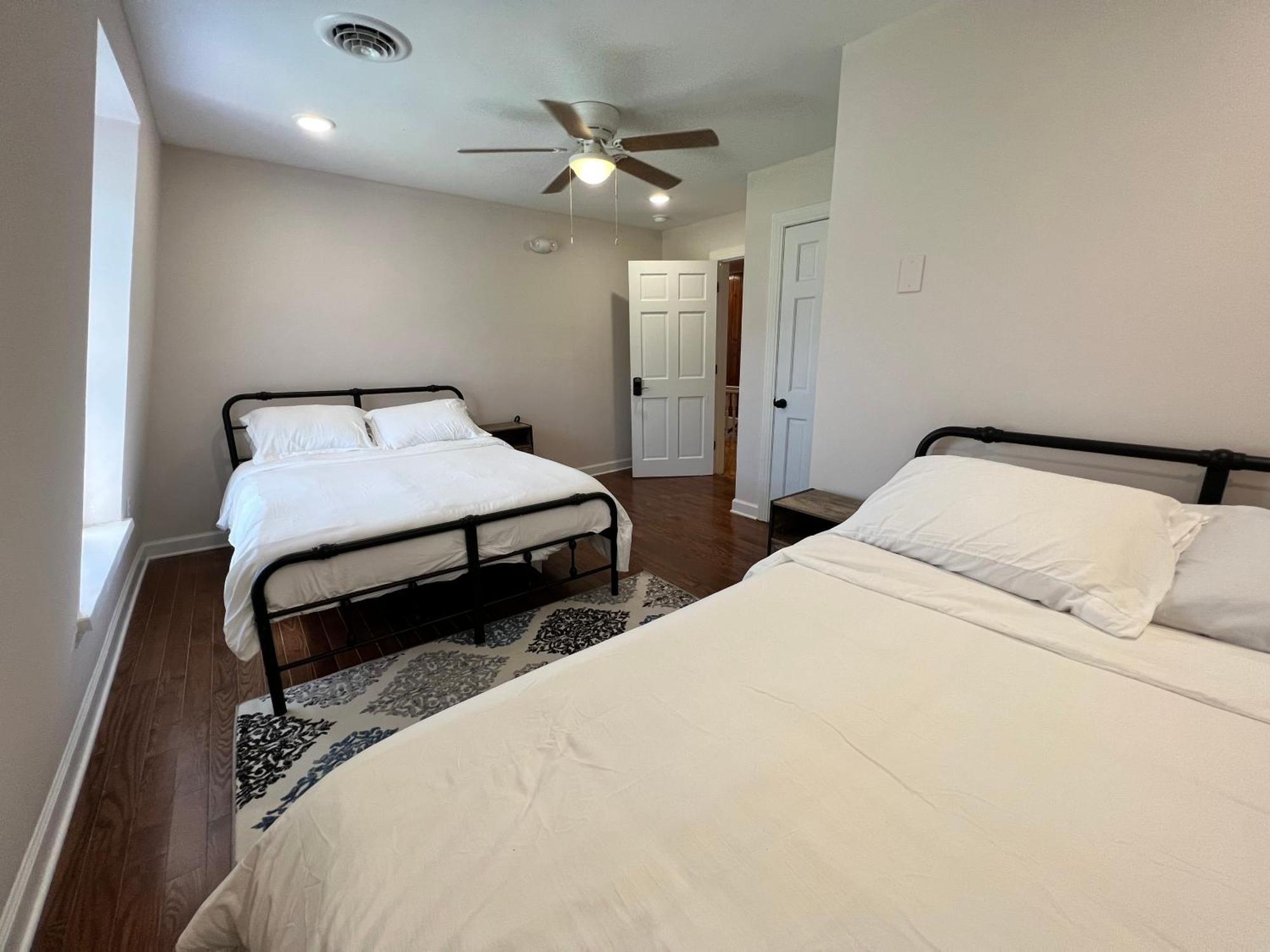 The Washington Inn Galax Стая снимка