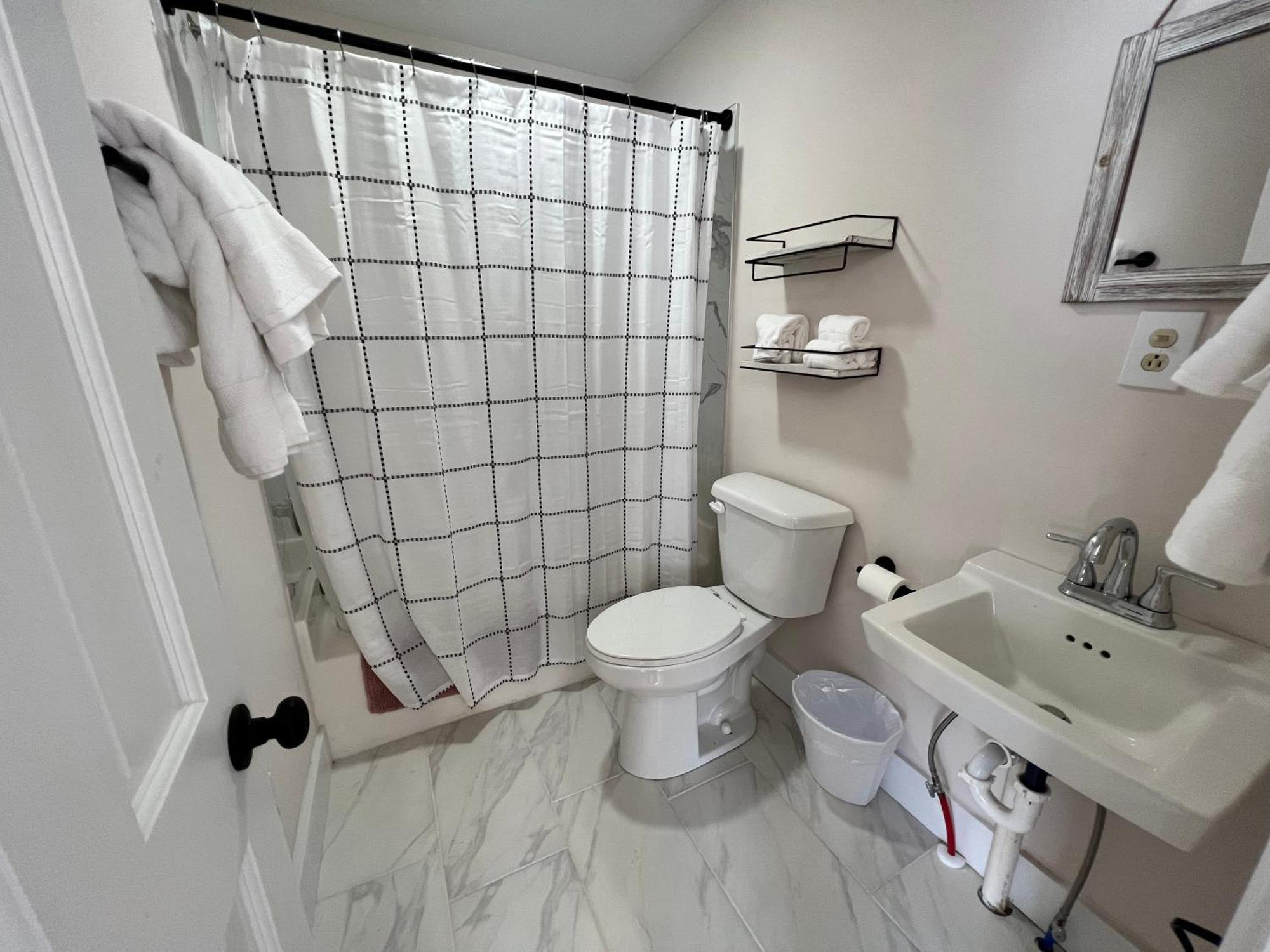 The Washington Inn Galax Стая снимка