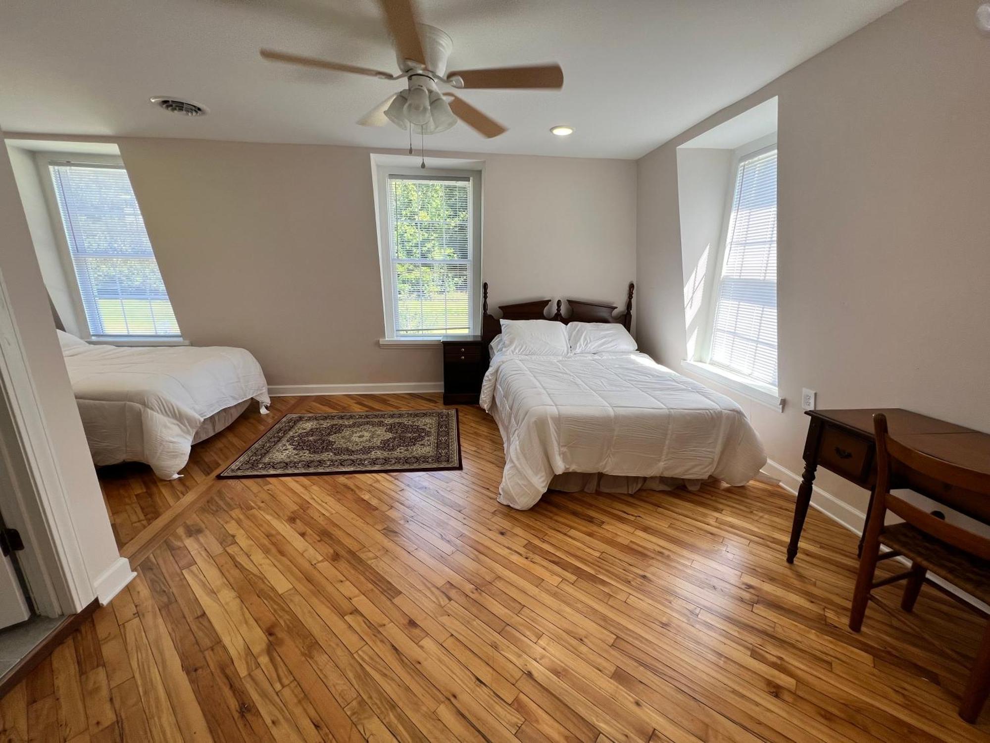 The Washington Inn Galax Стая снимка