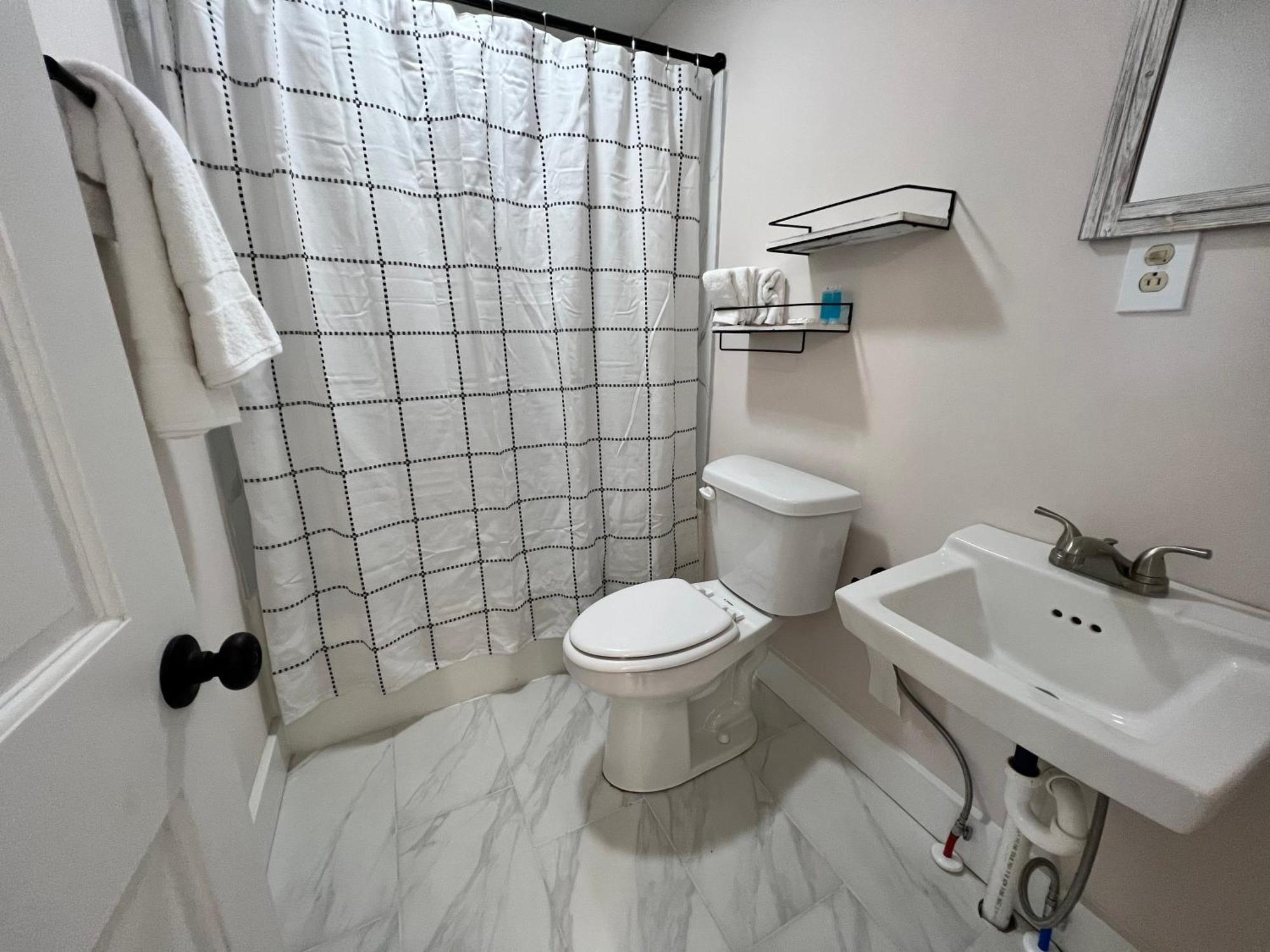 The Washington Inn Galax Стая снимка